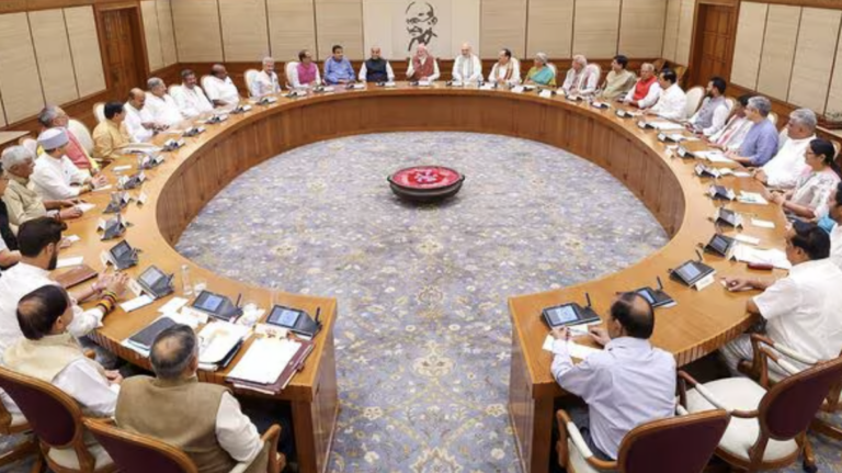 वन मैन, वन शो है; वन नेशन, वन इलेक्शन प्लान
