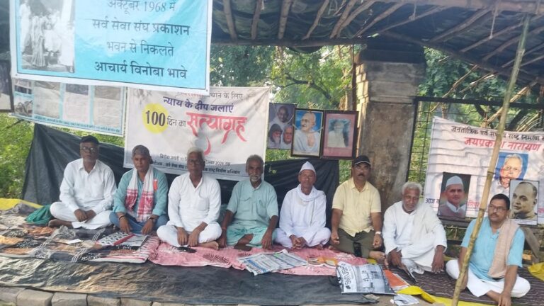 विध्वंस और विभाजन आरएसएस की विचारधारा के मौलिक तत्व: ओमप्रकाश