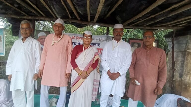 मुझे गांधी विचार में शाश्वत राष्ट्रीय चरित्र दिखता है: मंजू दांतरे