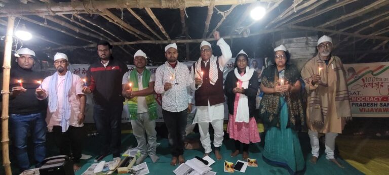 सर्व सेवा संघ की जमीन पर जबरन कब्जा करना चाहती है मोदी-योगी सरकार