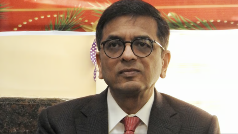 देश के मुख्य न्यायाधीश के तौर पर डीवाई चंद्रचूड़ ने न्याय को निराश ही किया है 