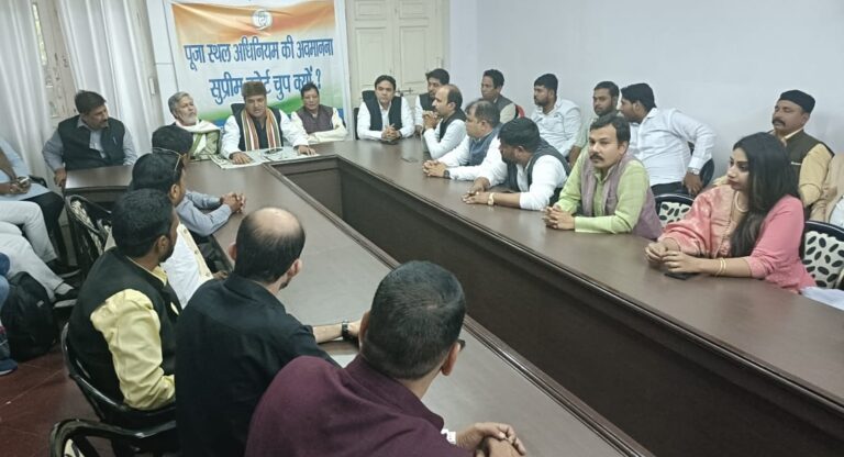 पूजा स्थल अधिनियम की रक्षा के लिए सभी सेकुलर दलों को आगे आना होगा: शाहनवाज़ आलम