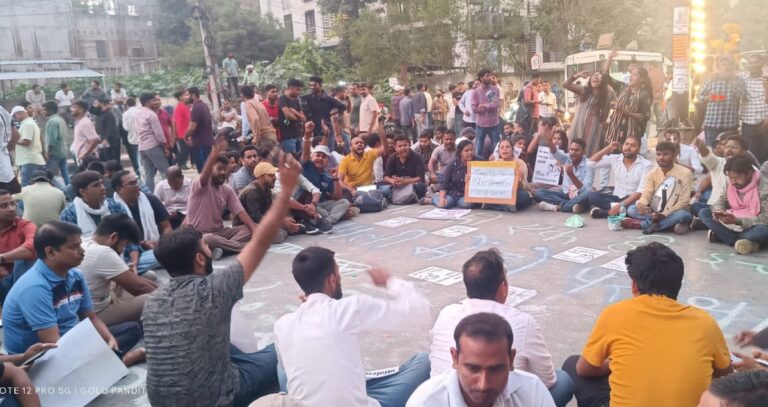 प्रयागराज छात्र आंदोलन: यूपीपीएससी ने मानी छात्रों की मांगें, एक दिन में ही होगी परीक्षाएं