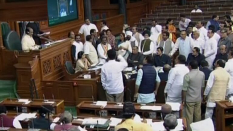 संवैधानिक संस्थाओं को बचाने के लिए लोकतांत्रिक ताकतों को लंबी जद्दोजहद से गुजरना होगा