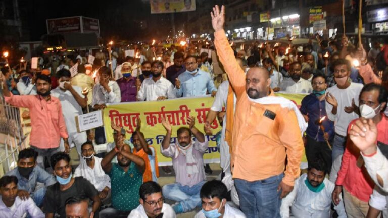 यूपी : कौड़ियों के मोल बिजली विभाग की अरबों-खरबों की परिसंपत्तियां बेचने की साजिश