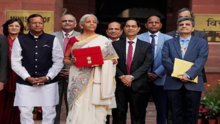 बजट 2025: जनता की जेब से लूट का दस्तावेज