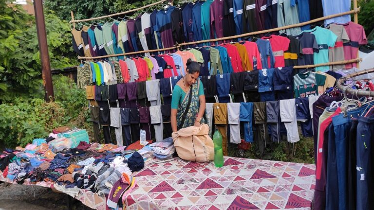 ग्राउंड रिपोर्ट : रोज़गार के हर क्षेत्र में महिलाएं सशक्त हैं