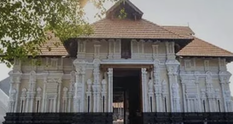 केरल में ओबीसी समुदाय से आने वाले शख्स को नहीं बनाया गया पुजारी