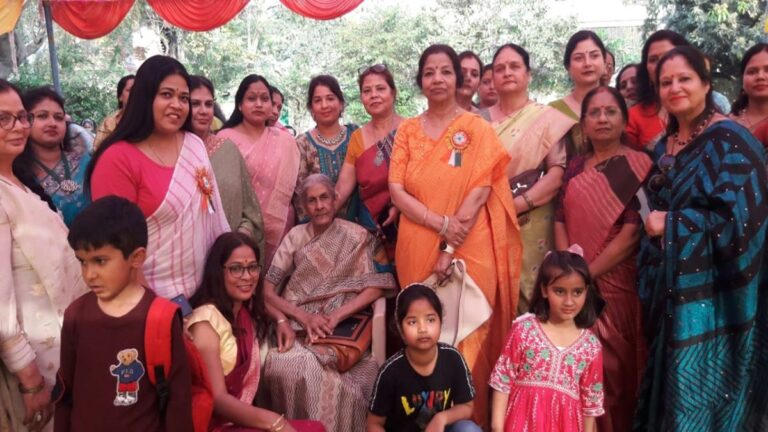 गोमतीनगर विस्तार में मनाया गया महिला दिवस