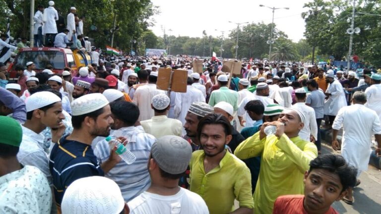 आलमी सियासत, संसदीय राजनीति और मज़हबी फ़्रेमवर्क का धुंधलाता हुआ सच