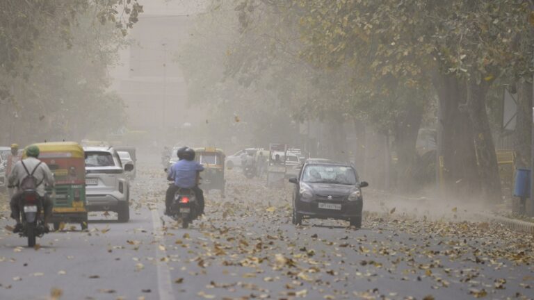 अप्रैल में लू, मई में धूल भरी आंधी और मानसून का आगमन: मौसम बदल रहा है