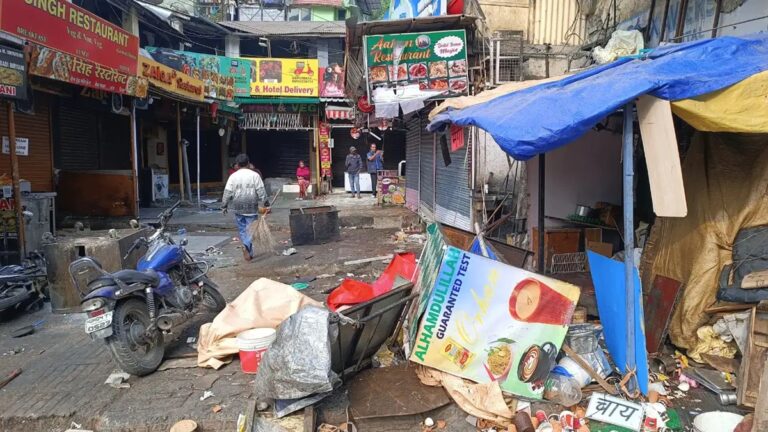 नैनीताल शहर में हिंदू-मुस्लिम की तैयारी हो चुकी थी, फिर अचानक ब्रेक क्यों?