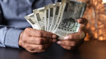 क्यों संकट में है भारतीय मध्यवर्ग?