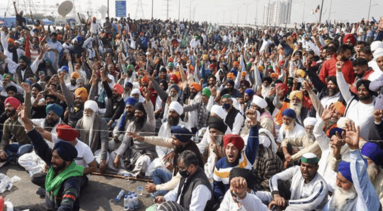 कृषि और उद्योग को नुकसान पहुंचाने वाले किसी भी व्यापार समझौते पर पीएम हस्ताक्षर न करें: एसकेएम