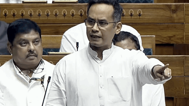 आपरेशन सिंदूर पर लोस में बहस के दौरान विपक्ष ने जबर्दस्त तरीके से की सरकार की घेरेबंदी