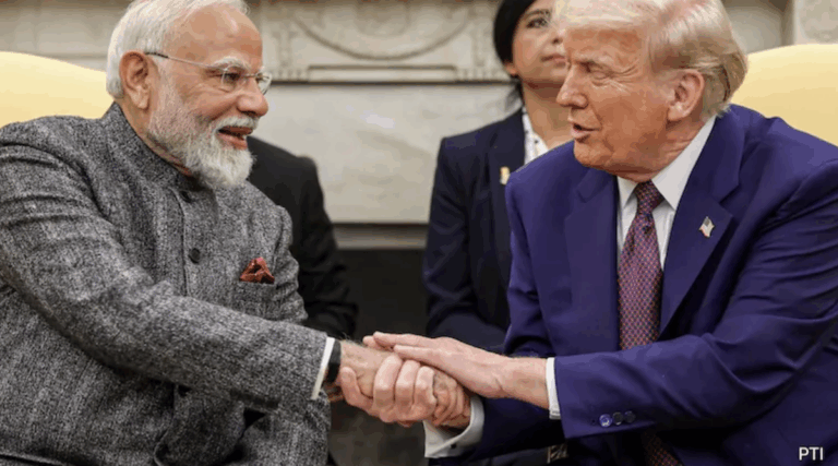 डोनाल्ड ट्रम्प की यारी देश को पड़ रही है भारी!