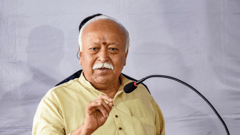 क्या आरएसएस के मुखिया मन की बात कहते हैं?